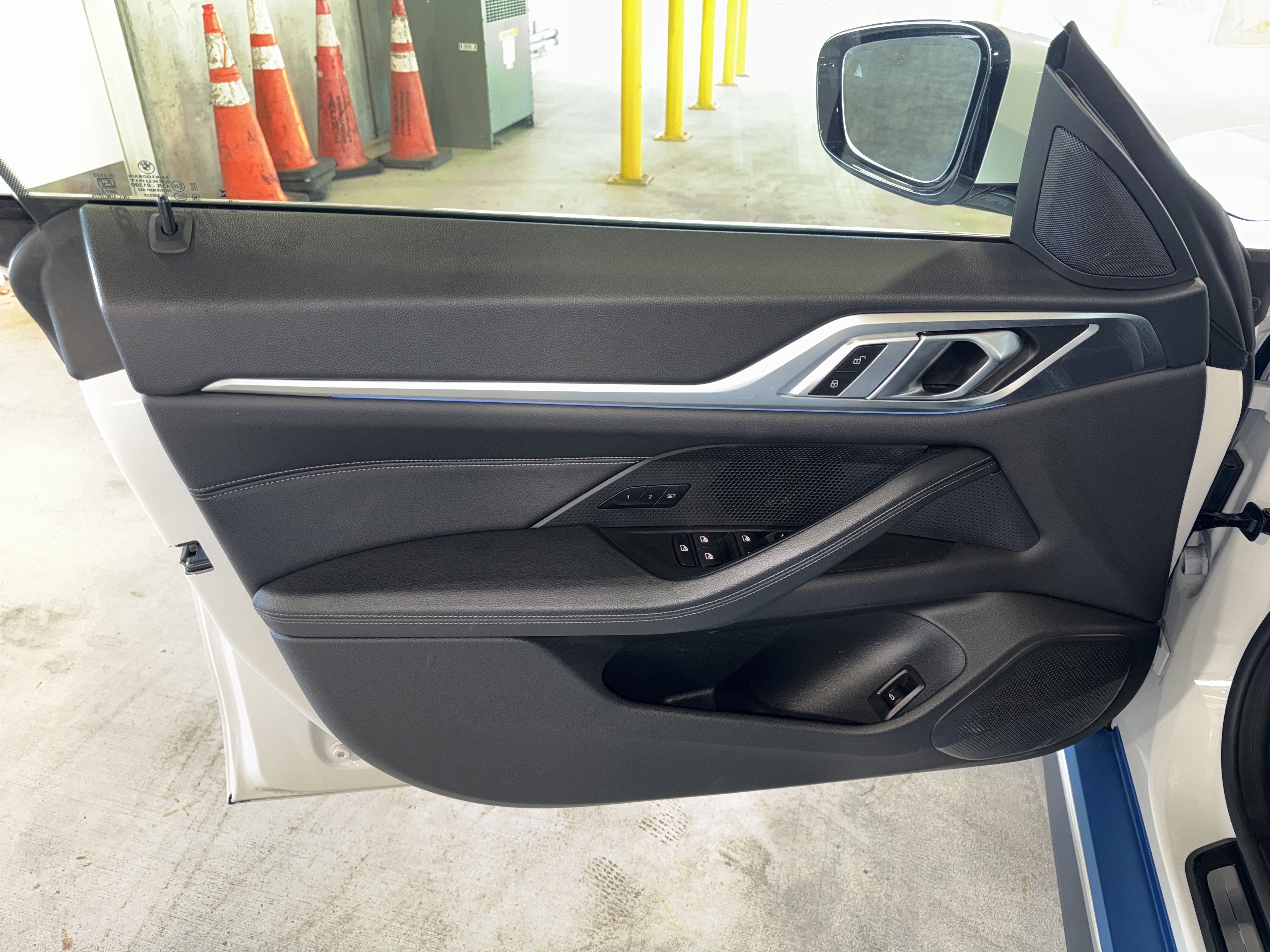 Certified 2024 BMW i4 xDrive40i image 17