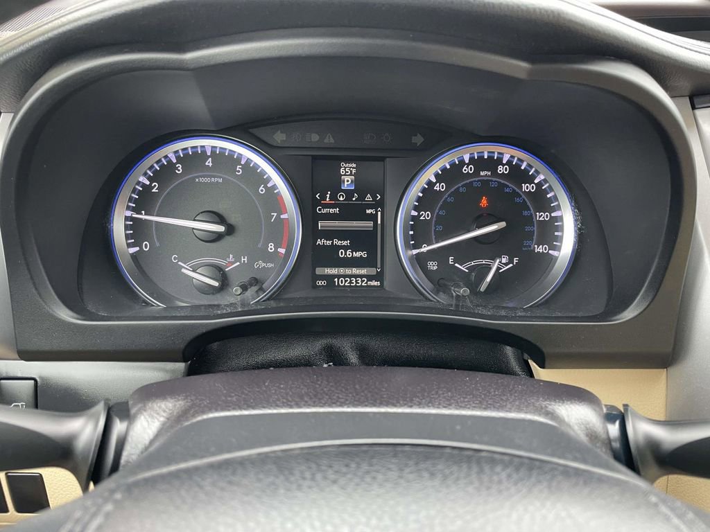 Used 2016 Toyota Highlander Limited image 39