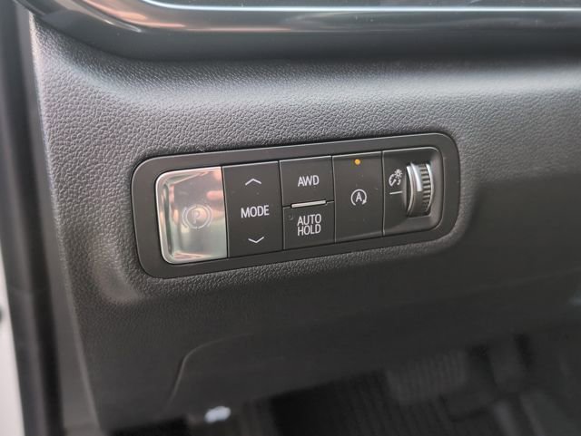 New 2026 GMC Terrain AT4 w/ Technology Package II AWD/4WD image 16