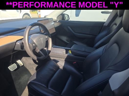 Used 2022 Tesla Model Y Performance image 12