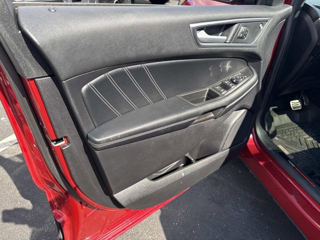 Used 2021 Ford Edge ST w/ Equipment Group 401A AWD/4WD image 20