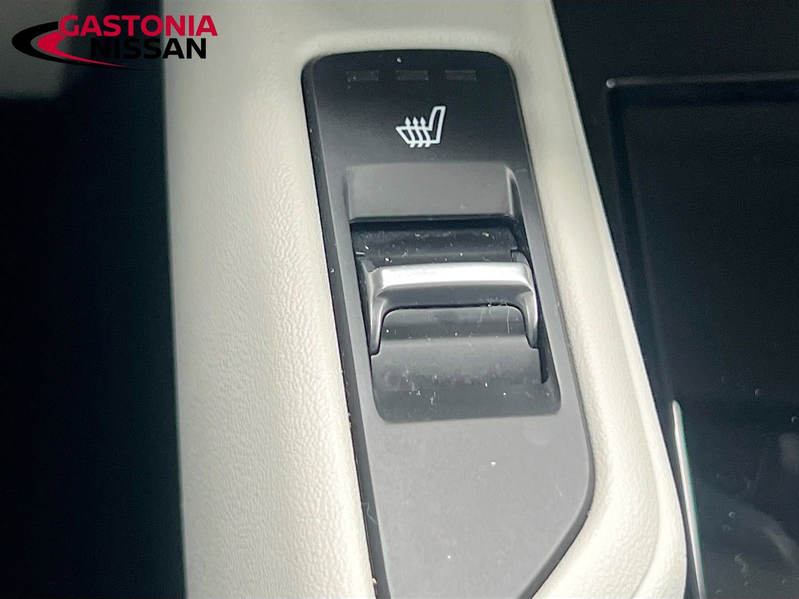 Used 2023 Kia Telluride S image 27