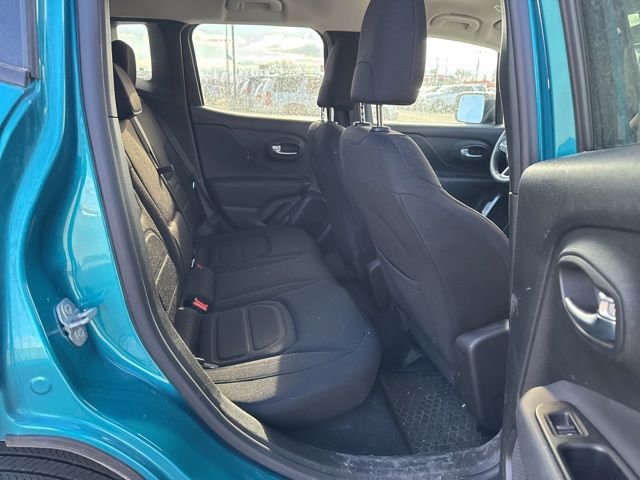 Used 2022 Jeep Renegade Latitude w/ Convenience Group image 13