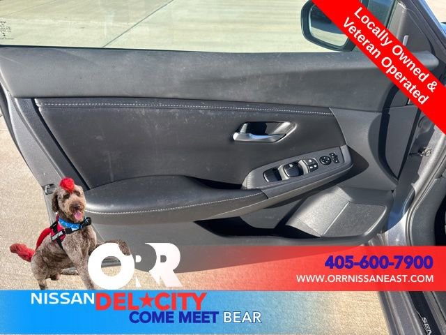 Used 2022 Nissan Sentra SV w/ Trunk Package image 17