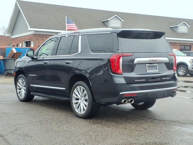 Used 2023 GMC Yukon Denali w/ LPO, Floor Liner Package AWD/4WD image 6