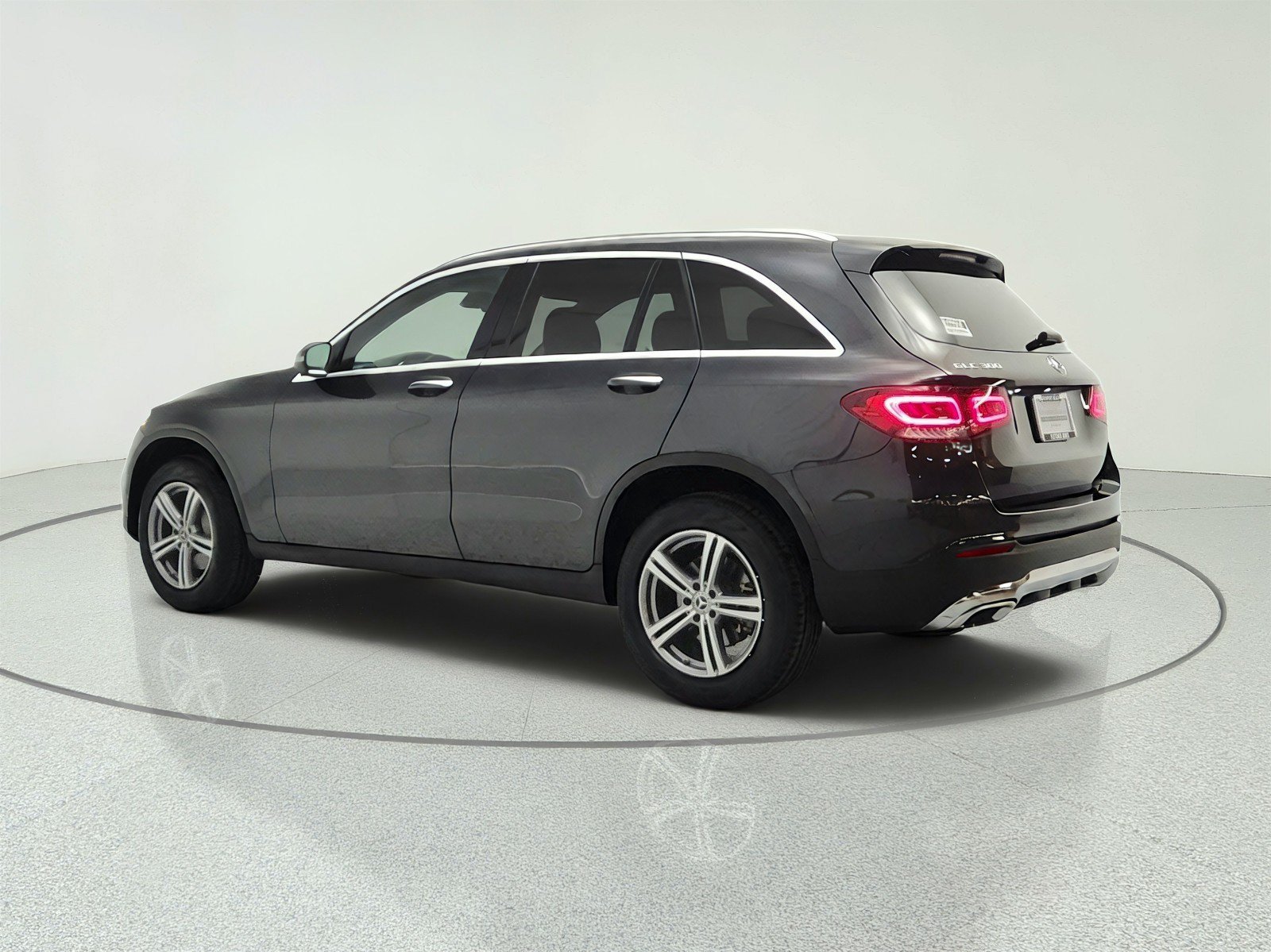 Used 2022 Mercedes-Benz GLC 300 image 7
