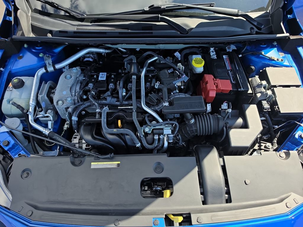 Used 2025 Nissan Sentra SR FWD image 10