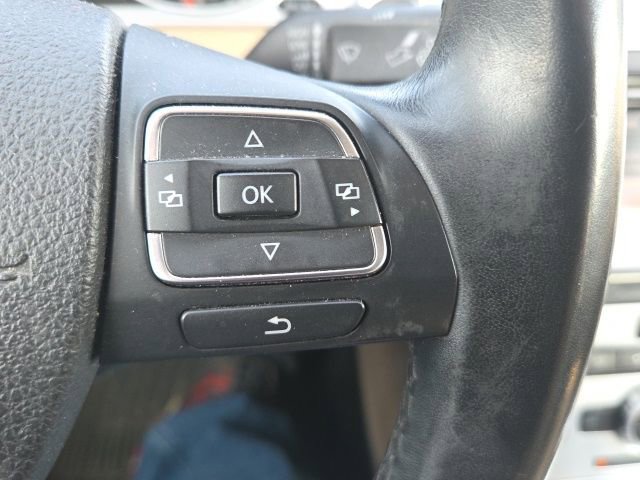 Used 2013 Volkswagen CC Sport Plus FWD image 36