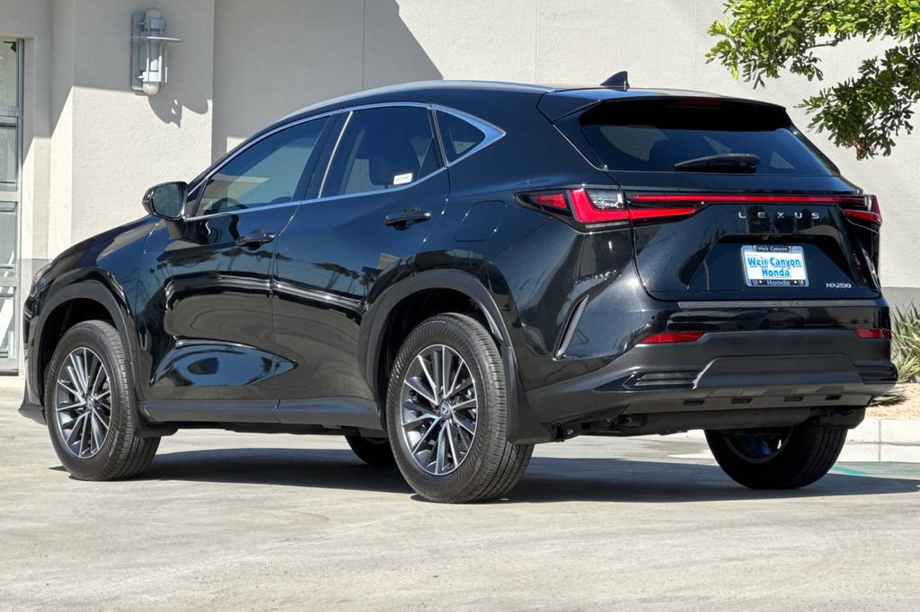 Used 2025 Lexus NX 250 FWD w/ Cold Area Package image 3