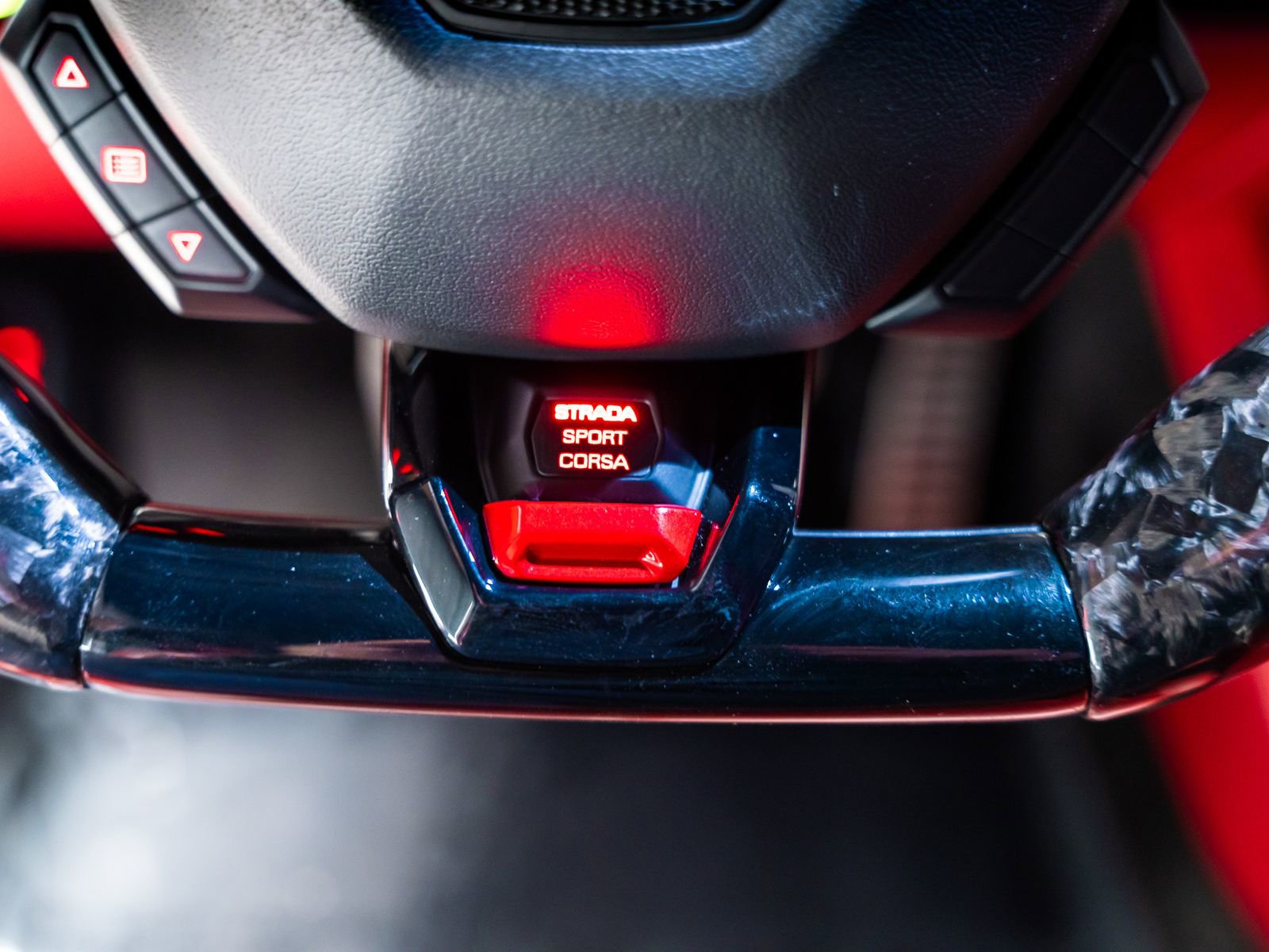 Used 2015 Lamborghini Huracan LP 610-4 image 45