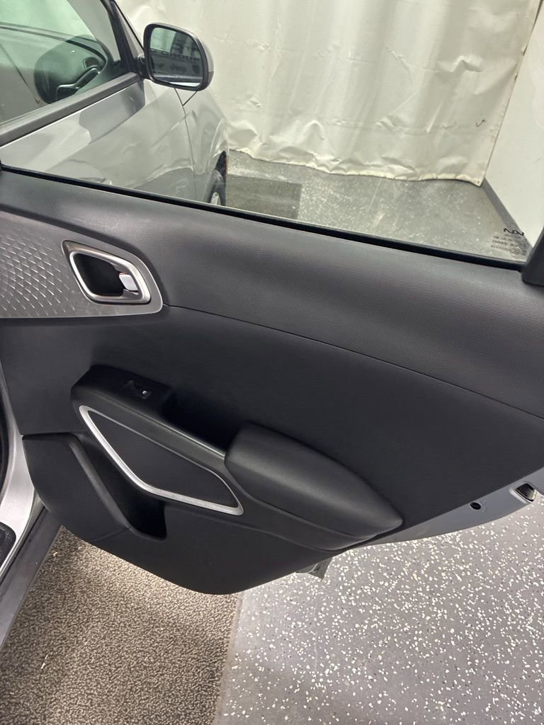 Used 2024 Kia Soul LX w/ Option Group 015 image 24