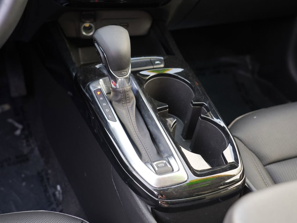 Used 2024 Chevrolet Trax ACTIV w/ Driver Confidence Package image 24