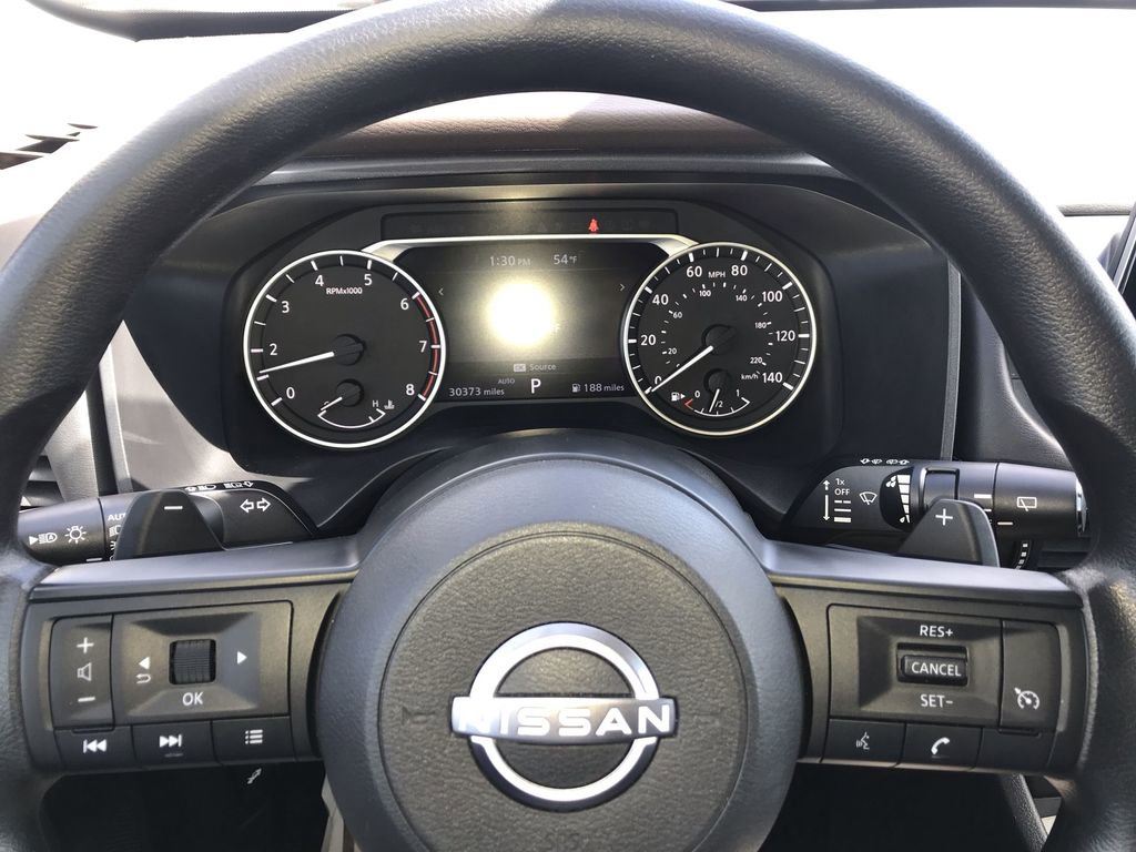 Used 2023 Nissan Rogue S AWD/4WD image 14