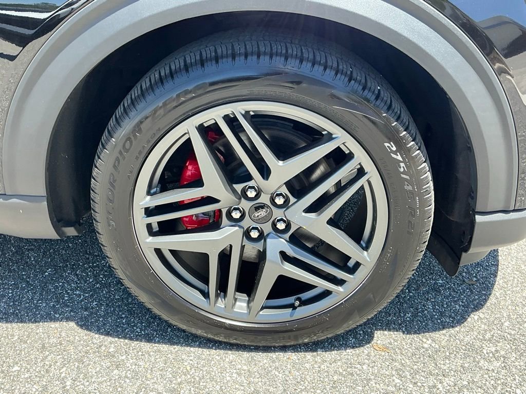 Used 2025 Ford Explorer ST w/ Sun And Sound Package AWD/4WD image 11