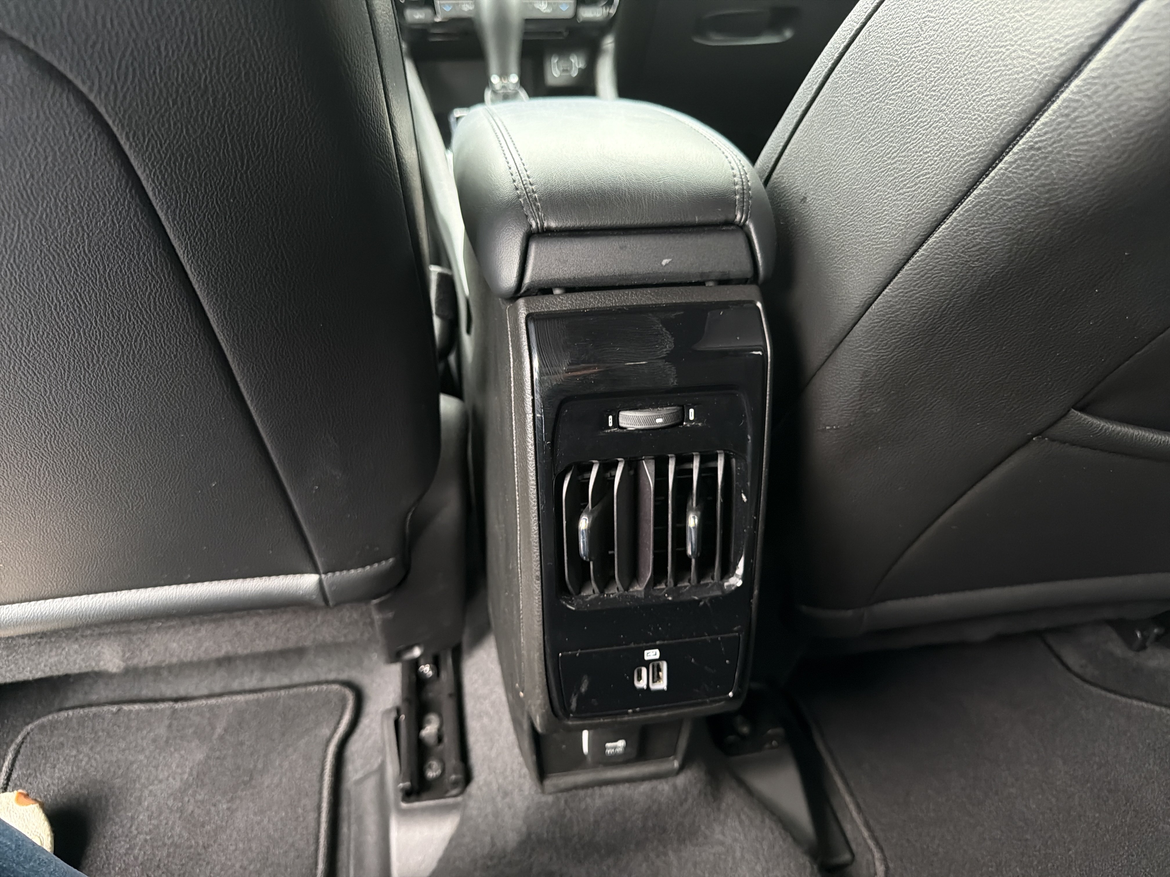Certified 2025 Jeep Compass Limited w/ Driver Assist Group I AWD/4WD image 14
