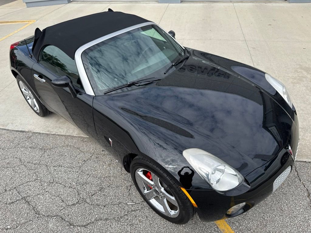 Used 2007 Pontiac Solstice Convertible w/ Premium Package RWD image 14
