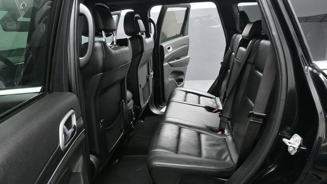 Used 2019 Jeep Grand Cherokee Limited AWD/4WD image 23