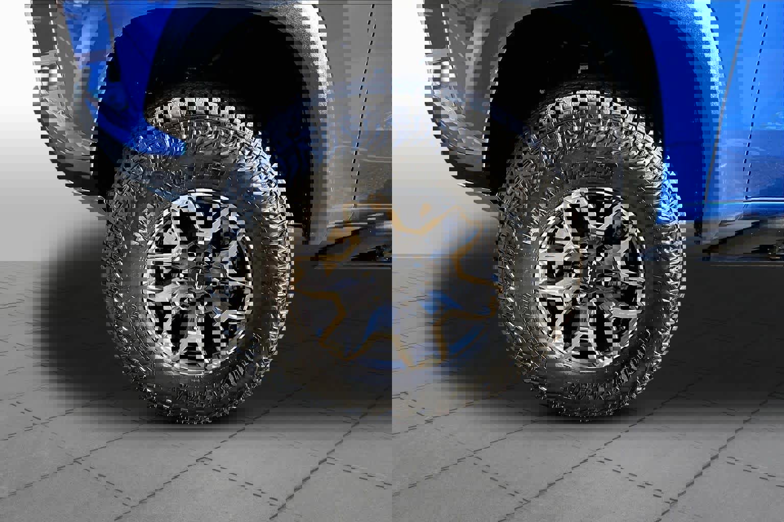 Used 2025 Chevrolet Colorado ZR2 image 10