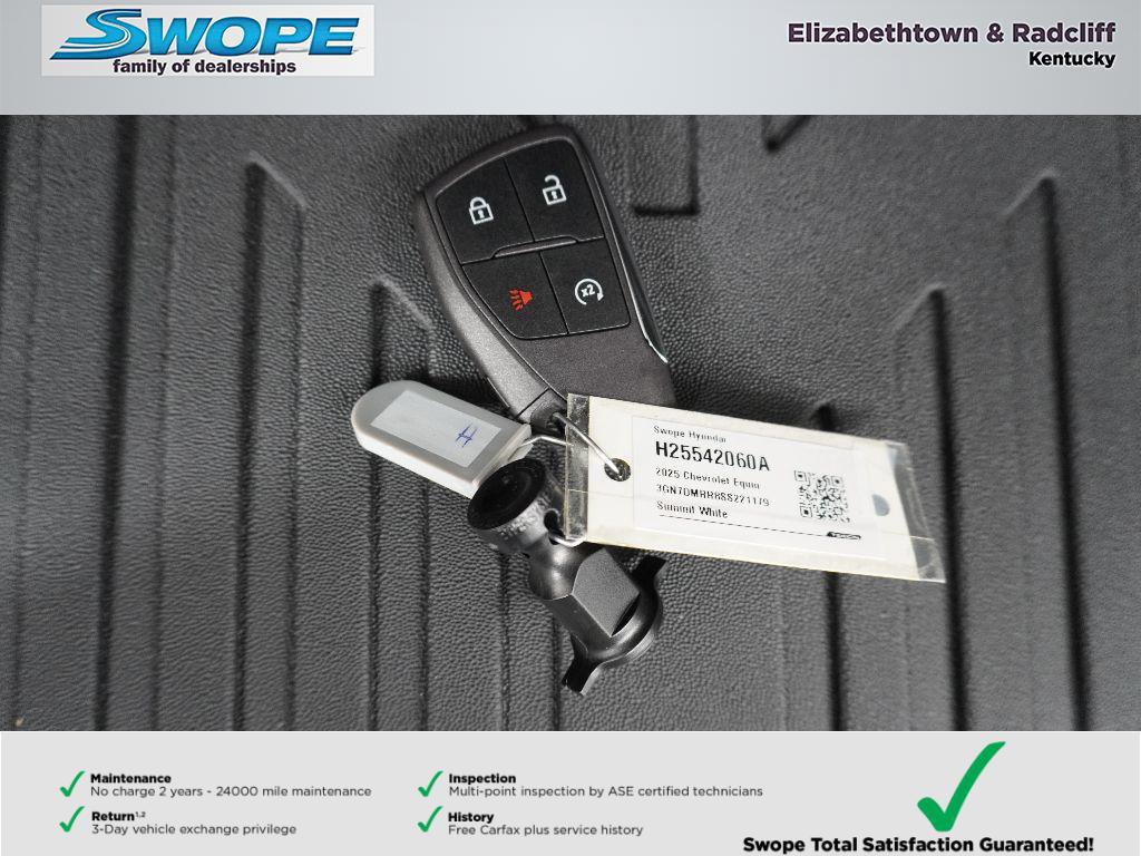 Used 2025 Chevrolet Equinox EV LT image 28