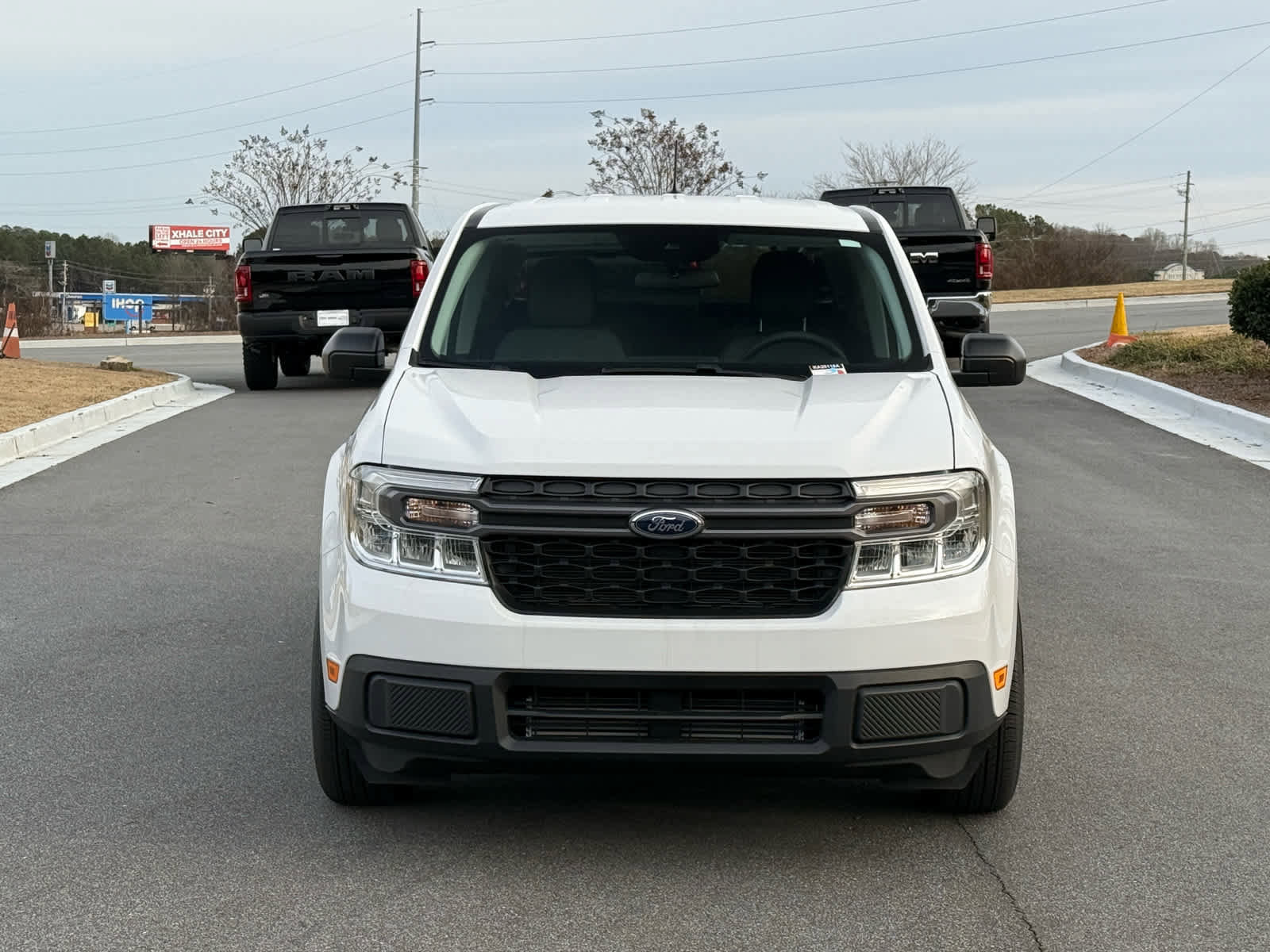 Used 2024 Ford Maverick XLT image 8