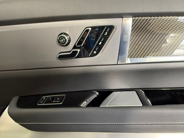 New 2027 Cadillac Vistiq Sport AWD/4WD image 32