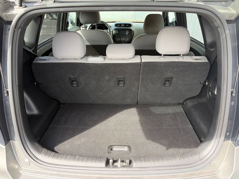 Used 2019 Kia Soul FWD image 34