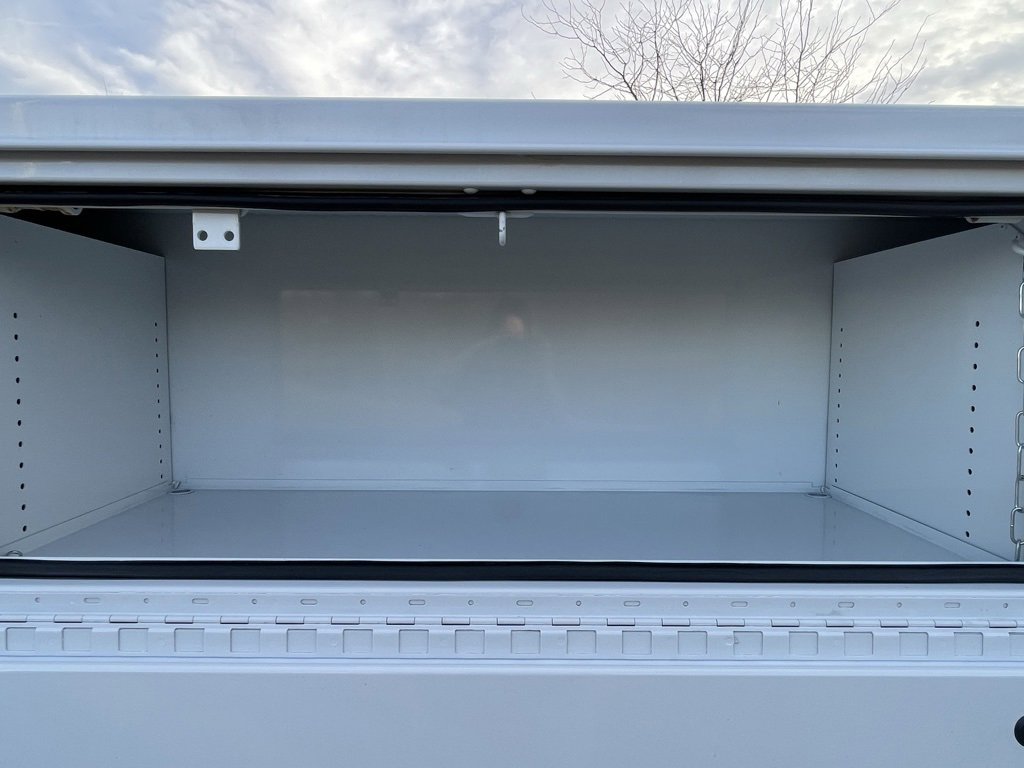 New 2026 Ford F350 XL w/ XL Chrome Package image 31