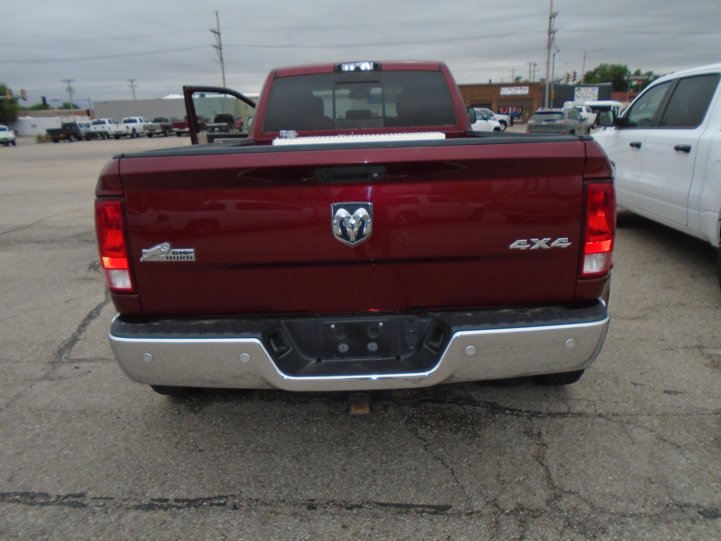 Used 2017 RAM 3500 Big Horn AWD/4WD image 4