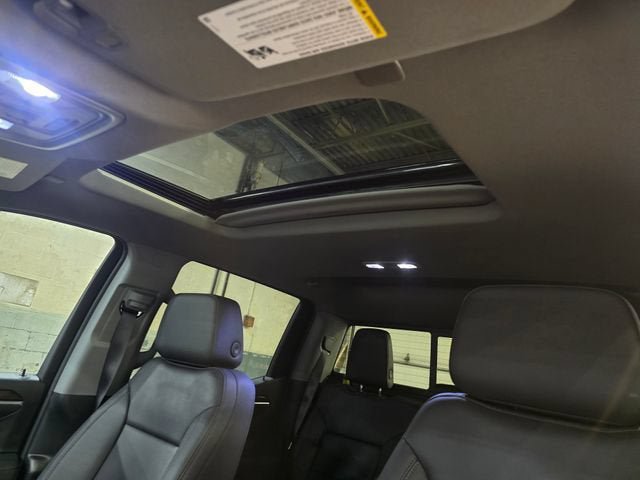 New 2026 GMC Sierra 1500 Elevation w/ Elevation Premium Package AWD/4WD image 6