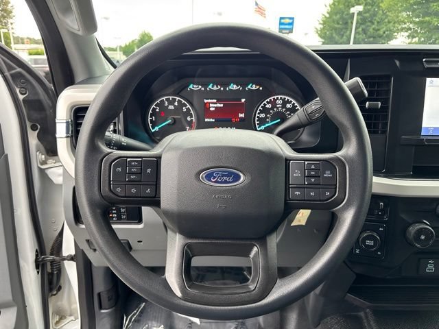 Used 2023 Ford F350 XLT w/ 360-Degree Camera Package AWD/4WD image 17