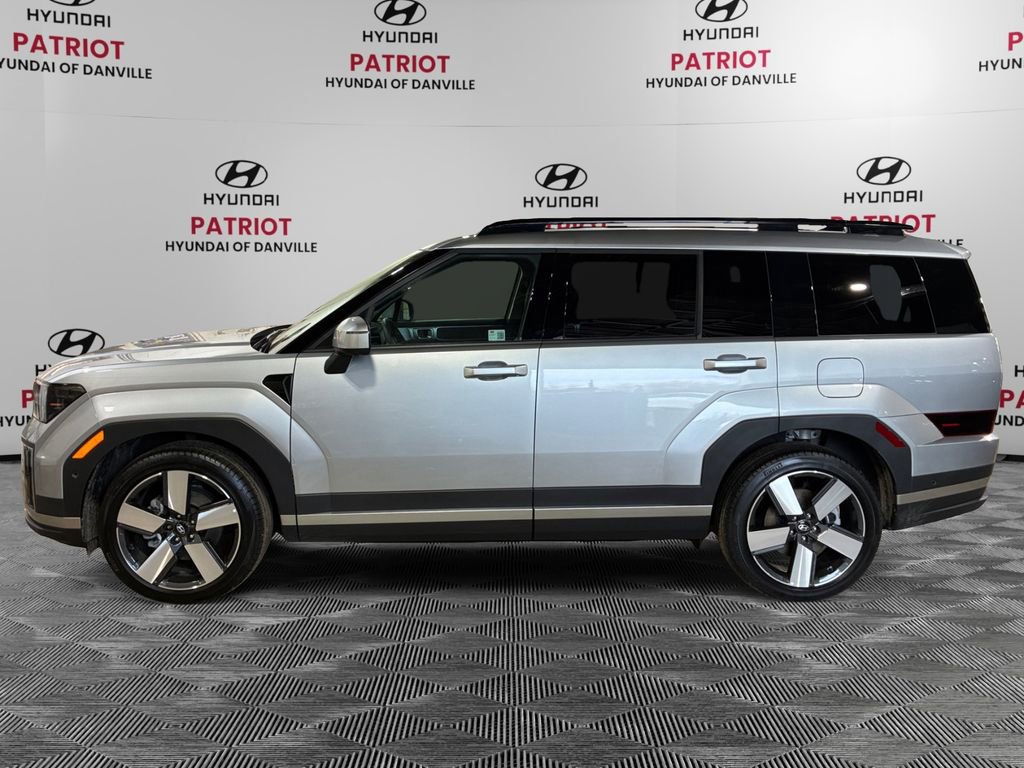 Used 2025 Hyundai Santa Fe Limited image 6