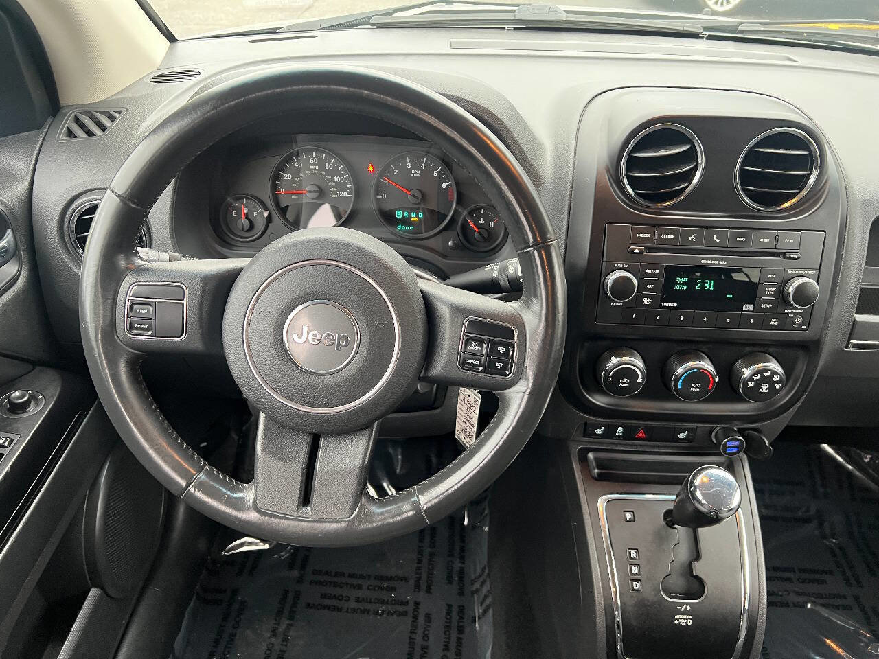 Used 2011 Jeep Compass Latitude AWD/4WD image 28