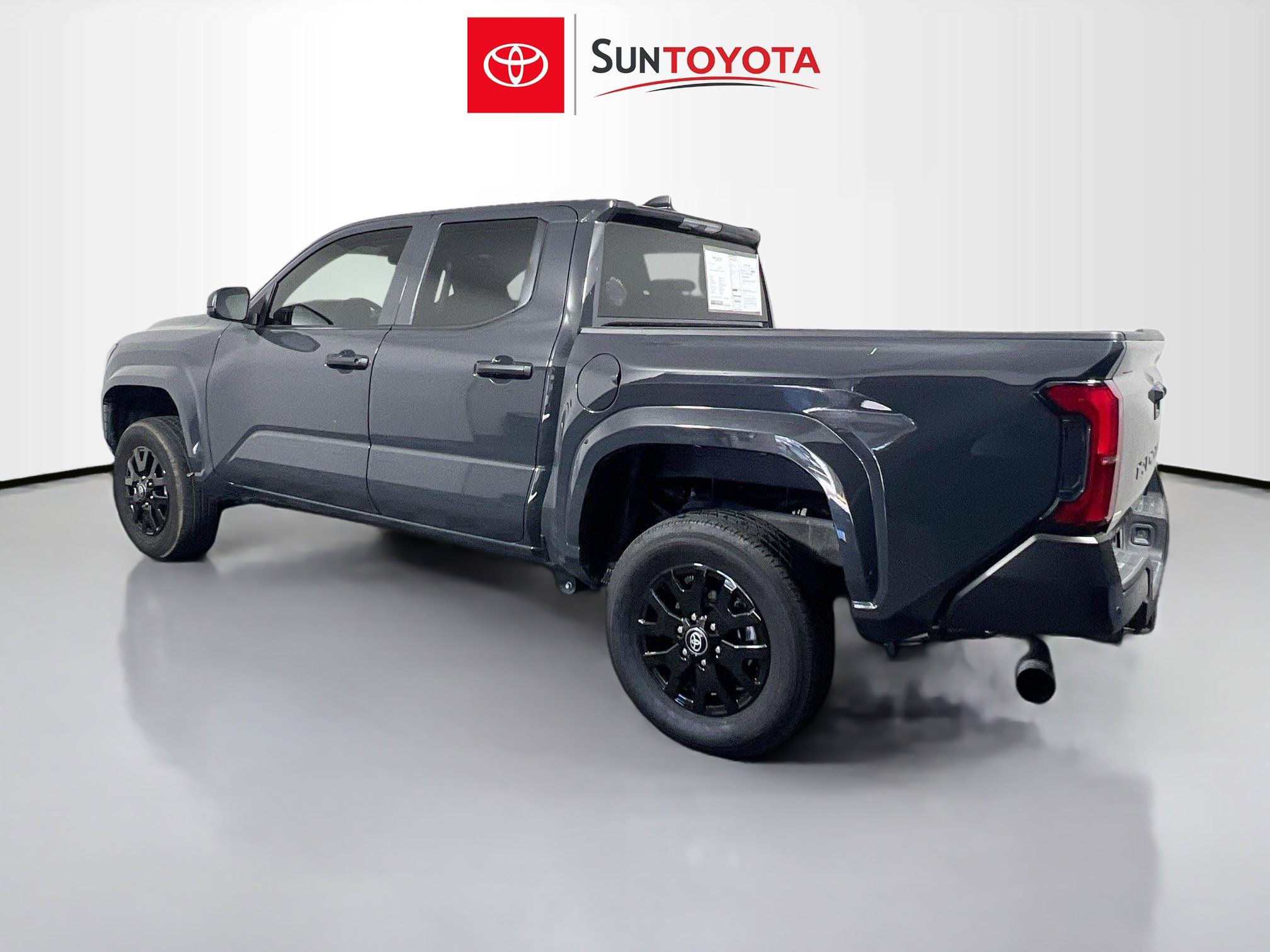 Used 2025 Toyota Tacoma SR w/ SR Upgrade Package image 6