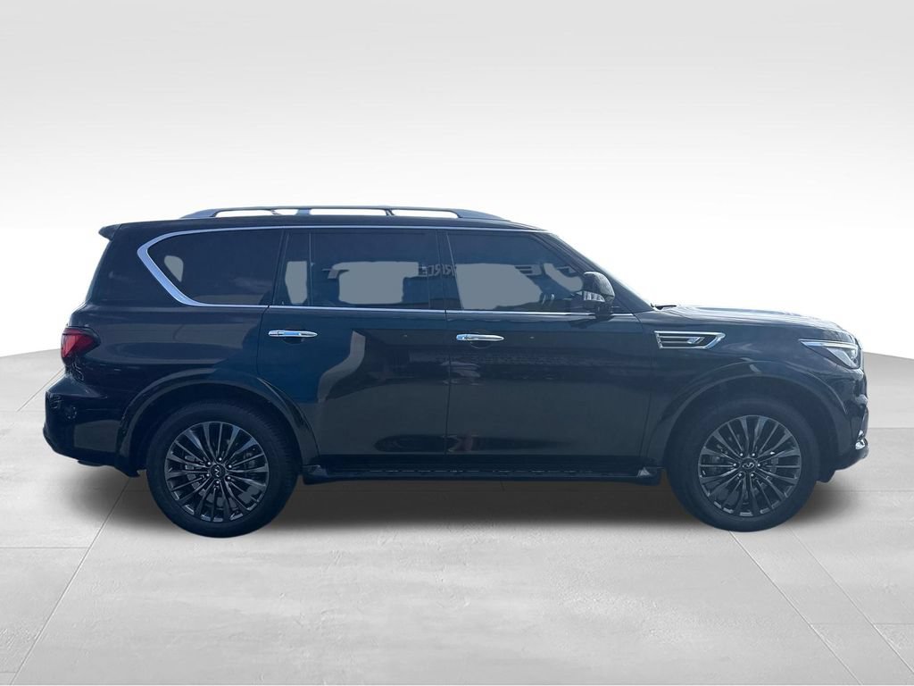 Used 2024 INFINITI QX80 Sensory AWD/4WD image 15