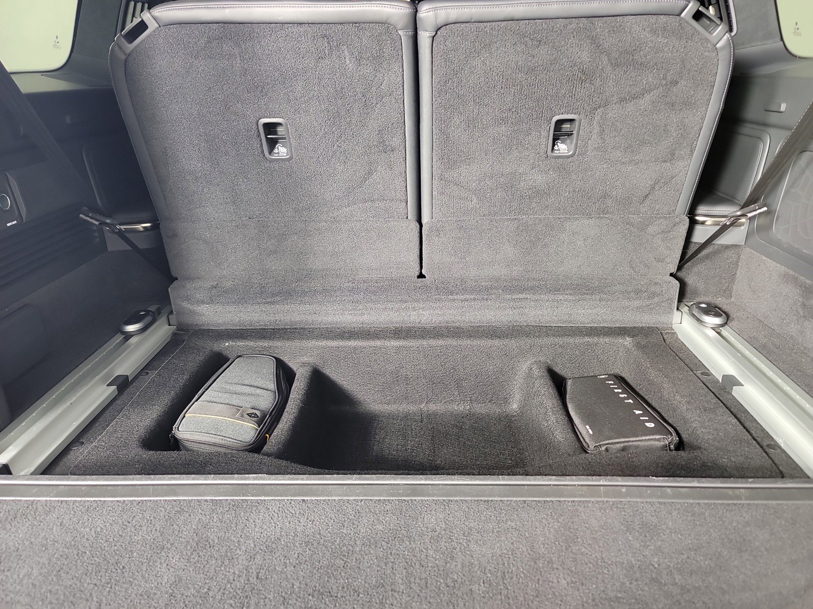 Used 2022 Rivian R1S Launch Edition image 26