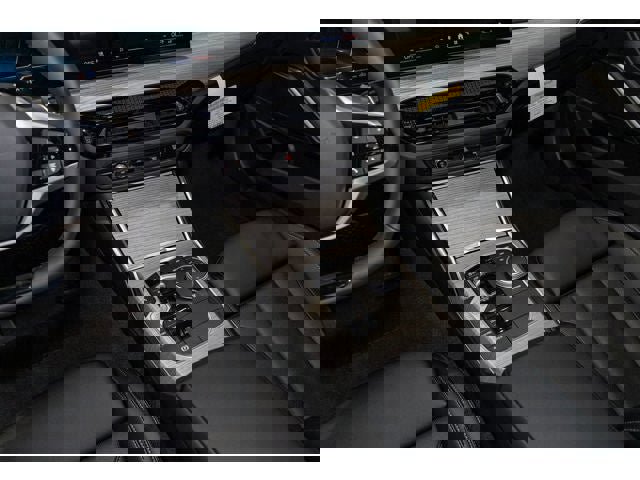 New 2026 BMW 330i xDrive Sedan w/ Premium Package image 61