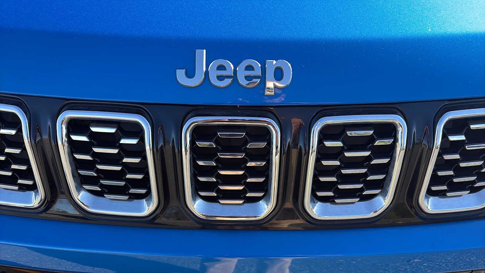 Used 2024 Jeep Compass Limited AWD/4WD image 27