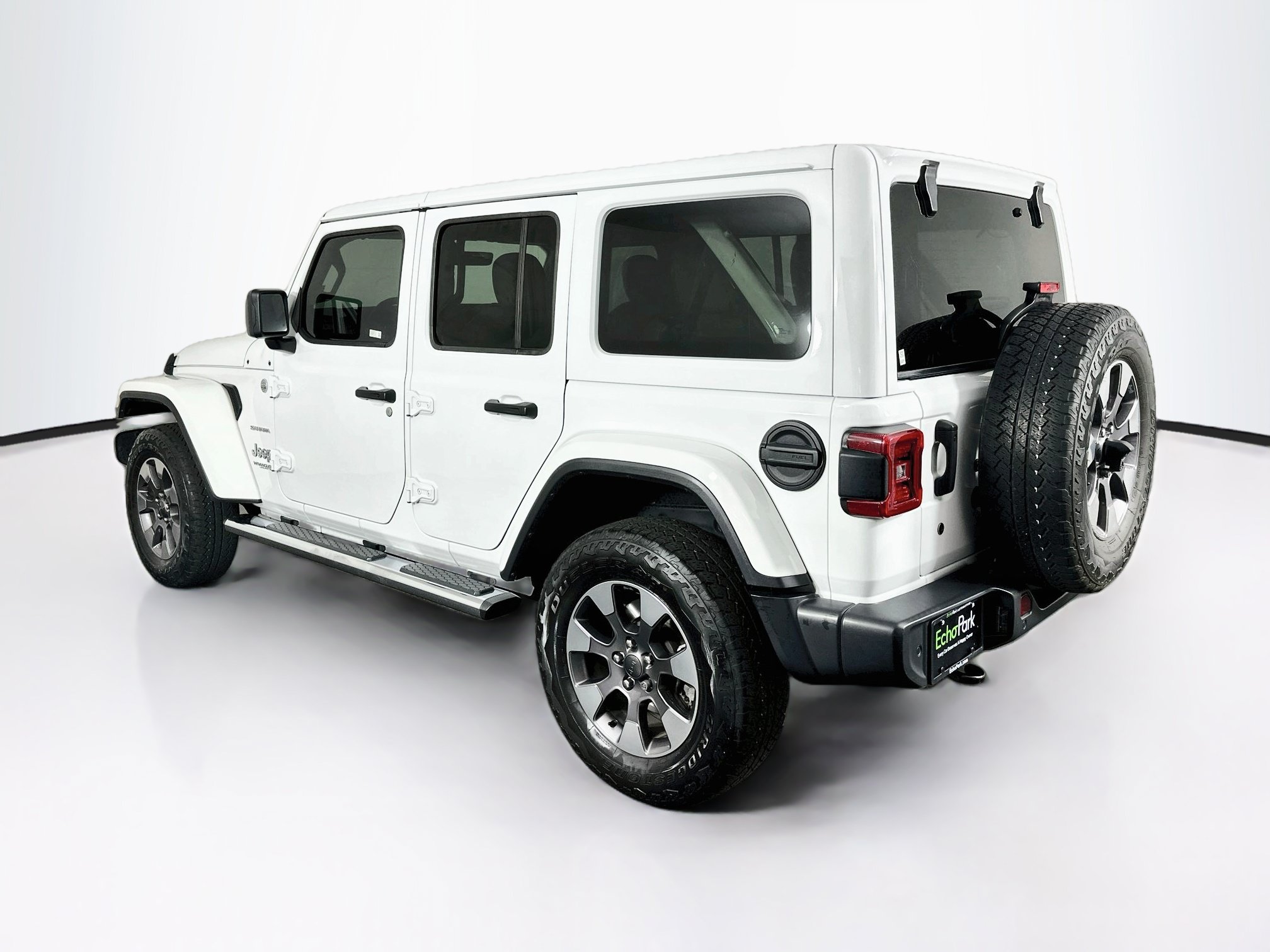 Used 2020 Jeep Wrangler Unlimited Sahara AWD/4WD image 5