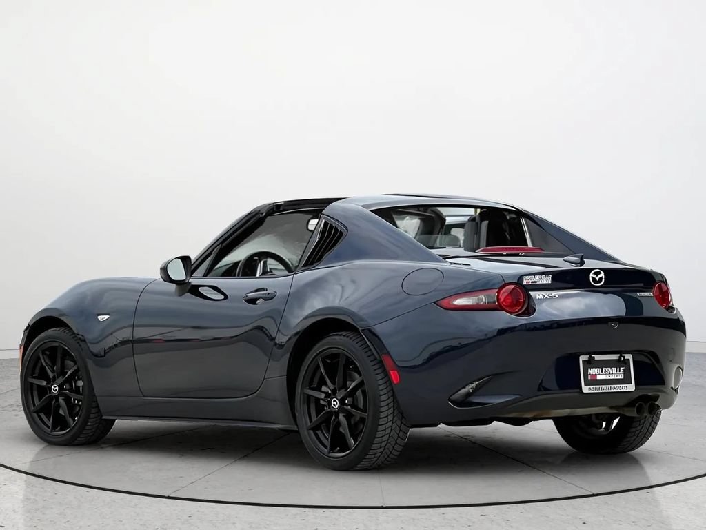 Used 2021 MAZDA MX-5 Miata RF Grand Touring RWD image 3