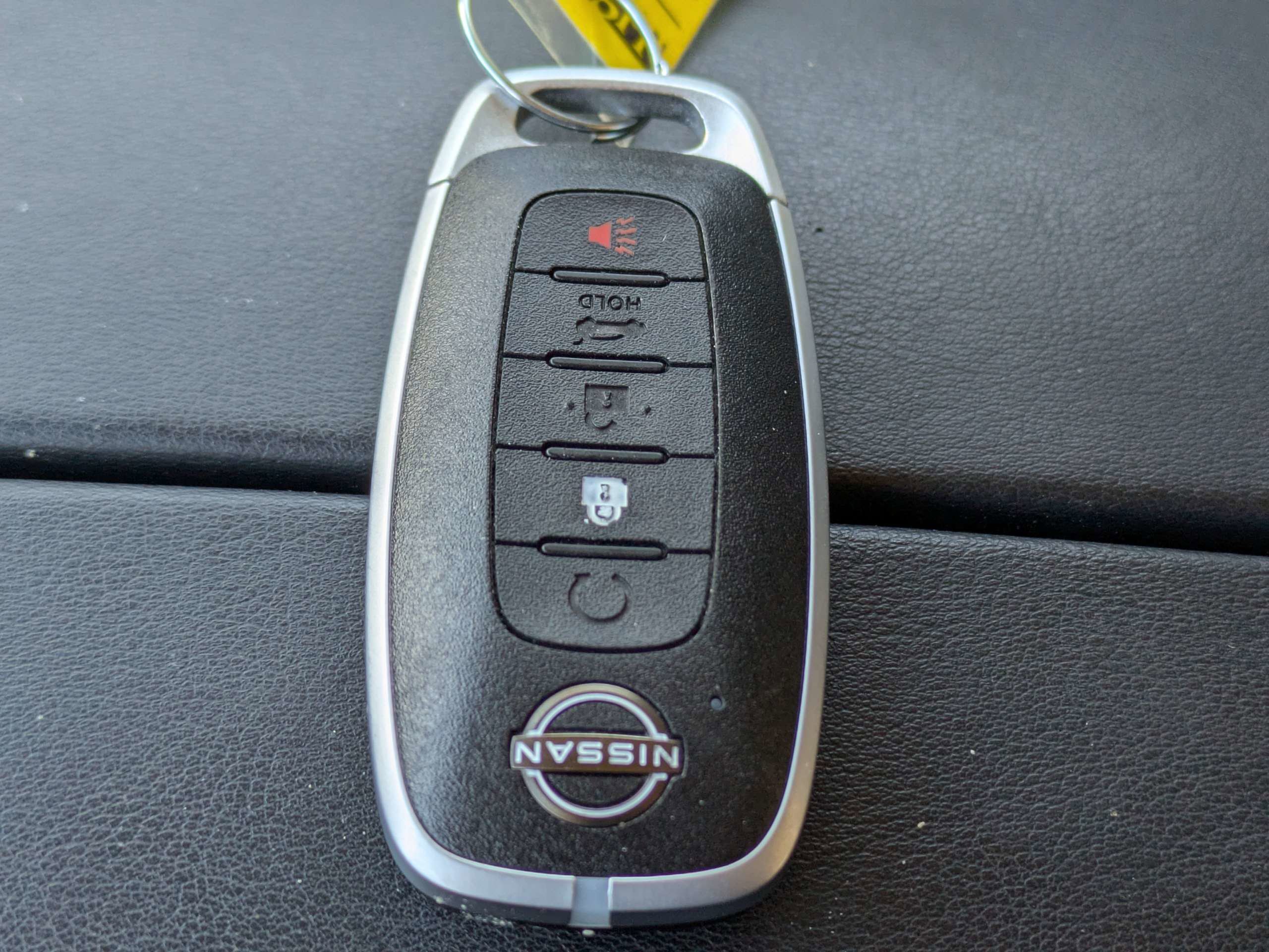 Used 2024 Nissan Rogue SV w/ SV Premium Package image 33