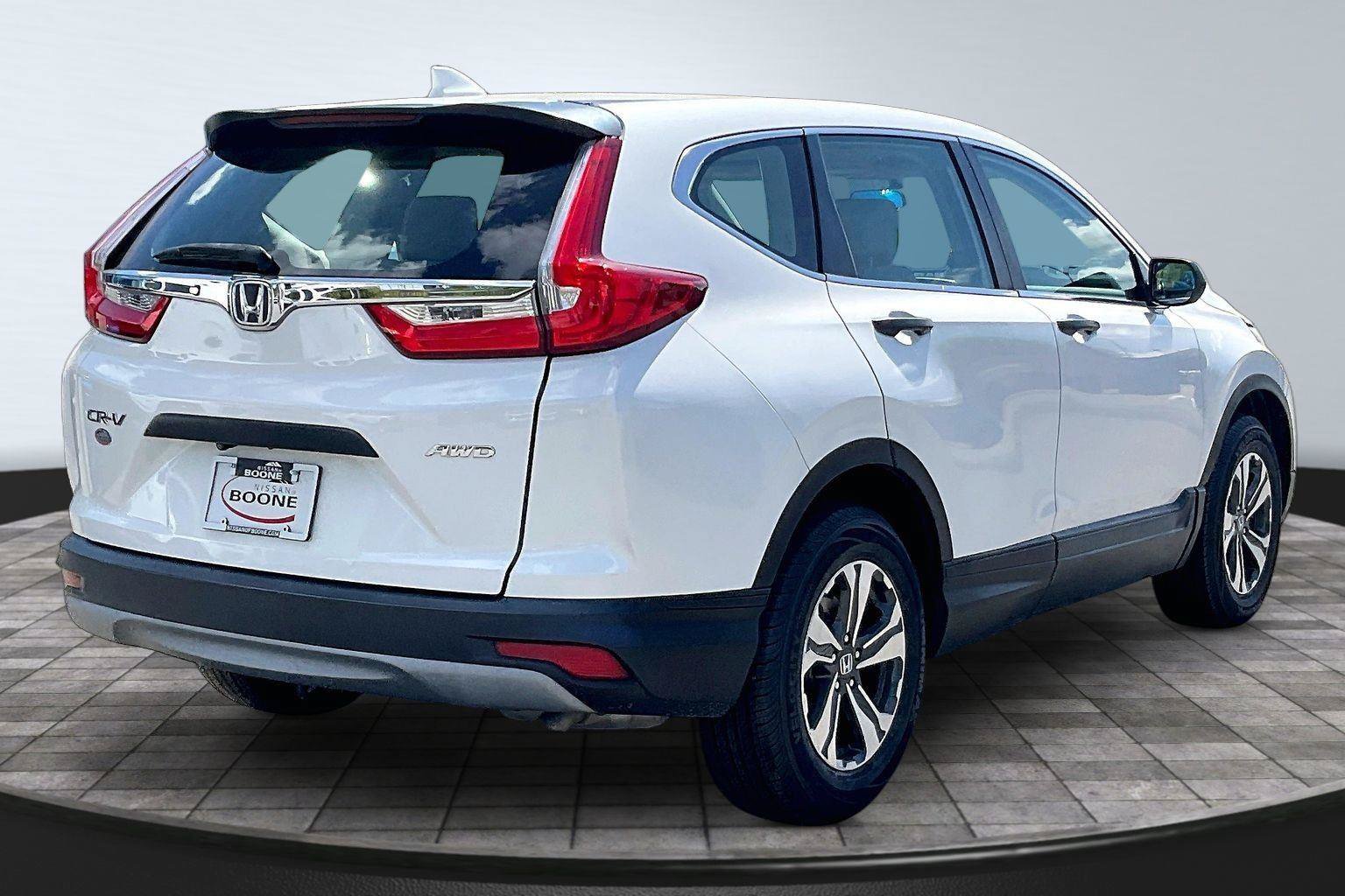 Used 2019 Honda CR-V LX image 12