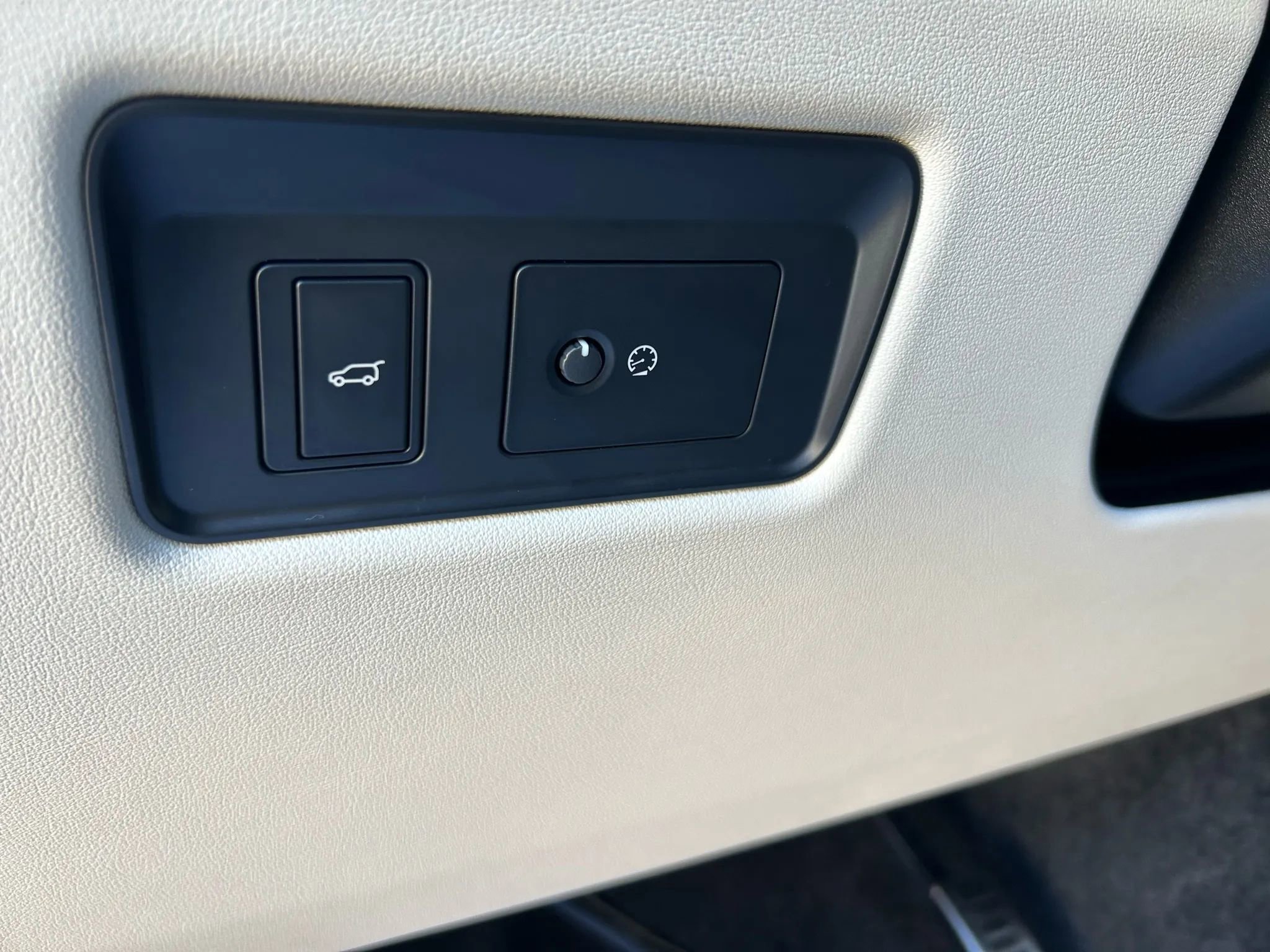 Used 2021 Land Rover Range Rover Westminster Edition image 46