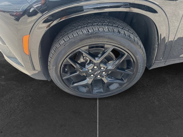 Used 2024 Chevrolet Traverse RS FWD image 9