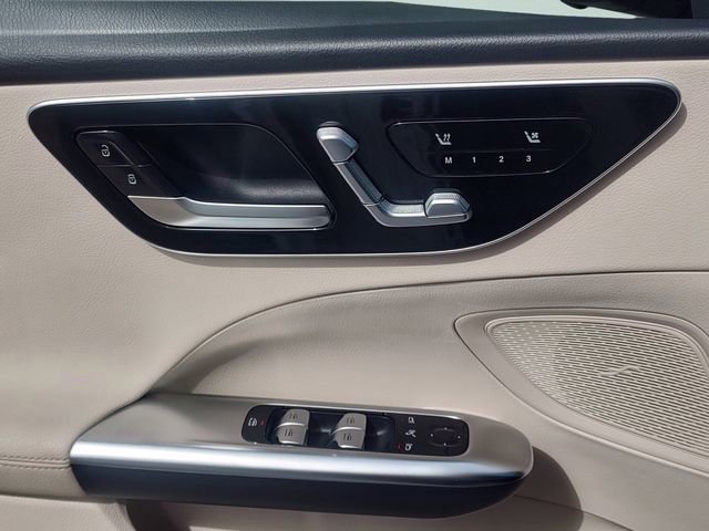 Used 2024 Mercedes-Benz C 300 Sedan image 23