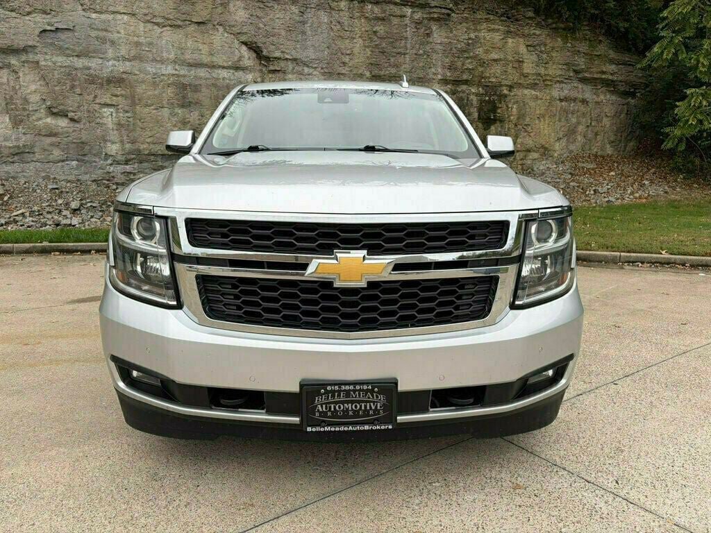 Used 2018 Chevrolet Suburban LT AWD/4WD image 5