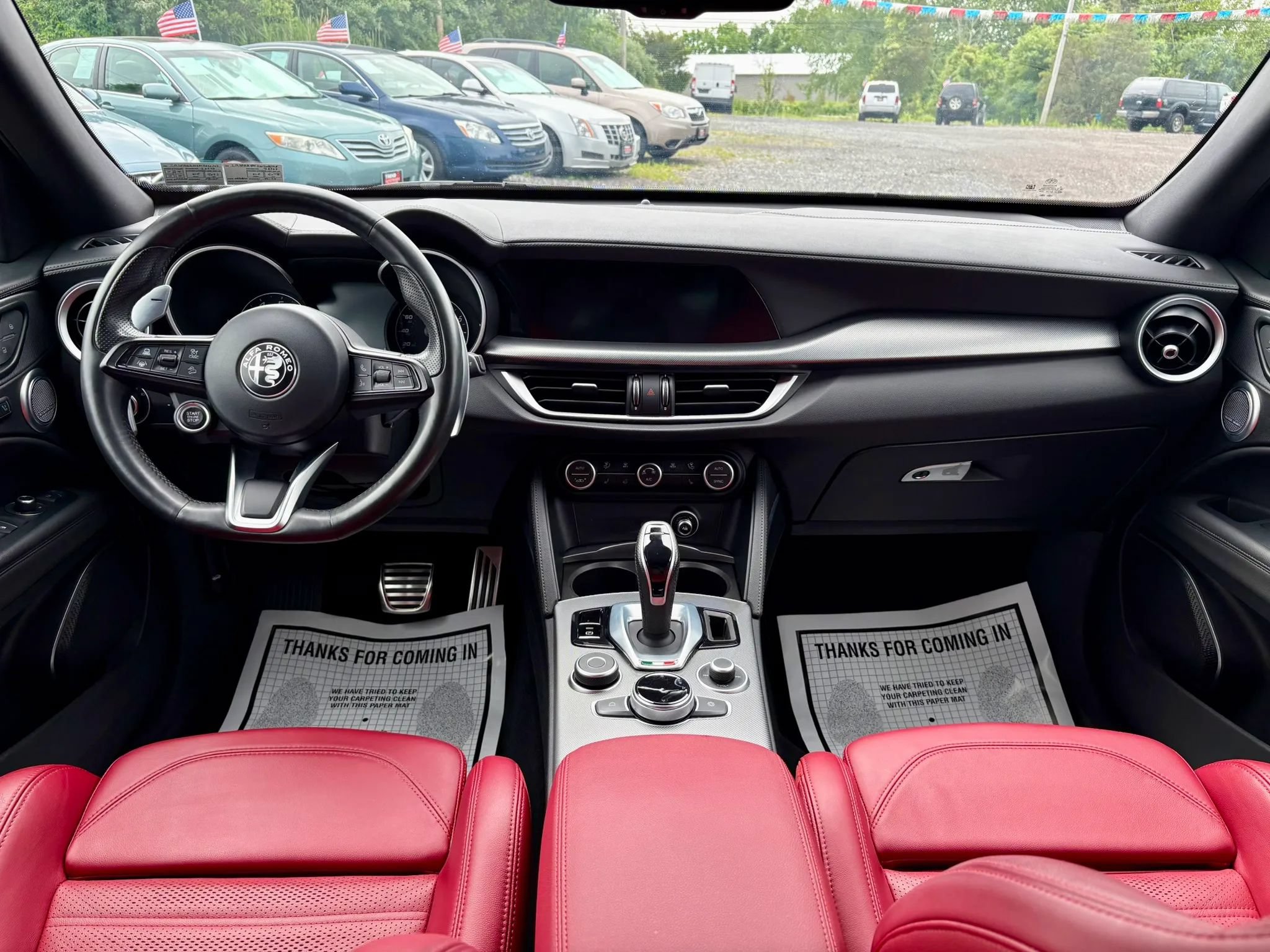Used 2022 Alfa Romeo Stelvio Veloce AWD/4WD image 30