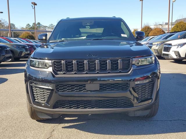 New 2026 Jeep Grand Cherokee Limited w/ Limited Altitude Package RWD image 2