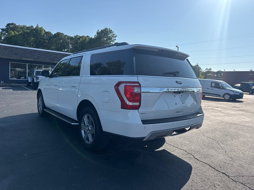 Used 2021 Ford Expedition Max XLT RWD image 3