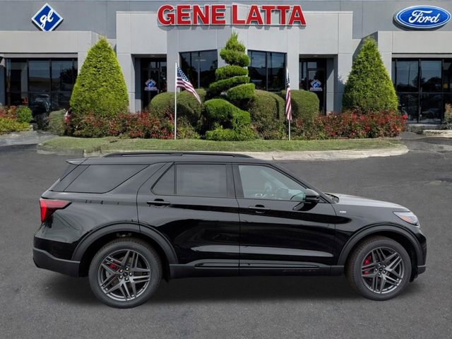 New 2026 Ford Explorer ST-Line w/ ST-Line Street Pack image 9