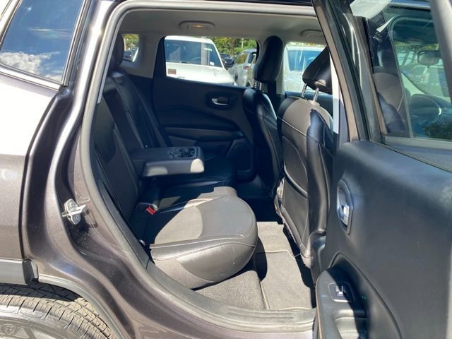 Certified 2020 Jeep Compass Latitude w/ Cold Weather Group image 28